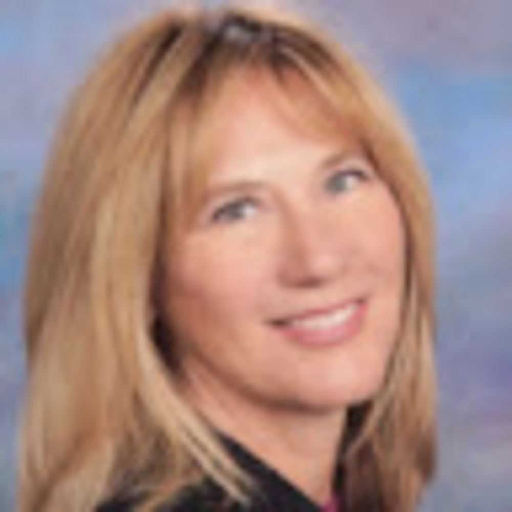 Meet your Posher, Cynthia